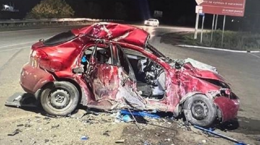 Появились кадры жуткой аварии на Левобережье со смертельным исходом Появились кадры жуткой аварии на Левобережье со смертельным исходом