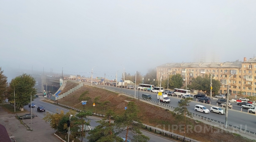 Общество Омск утром понедельника накрыл «непроглядный» туман