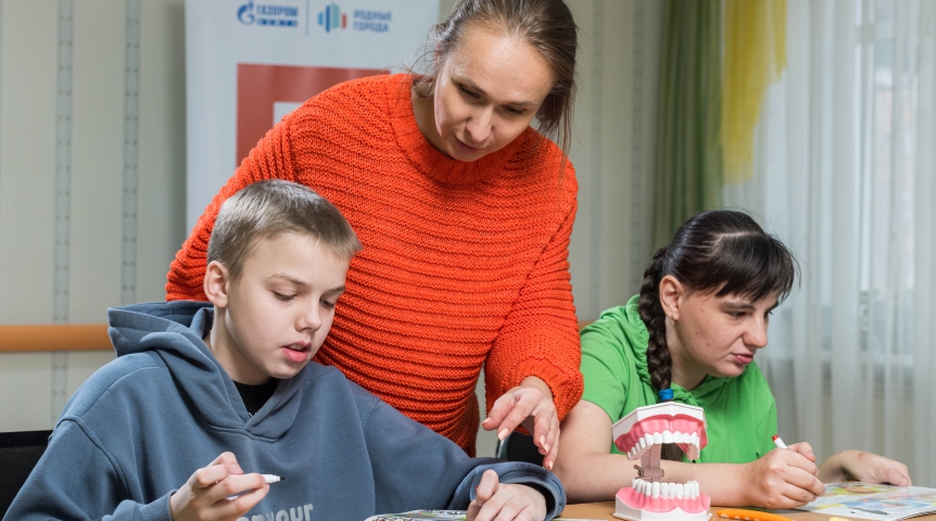 В Омске заработал проект для детей по борьбе со страхом лечения зубов В Омске заработал проект для детей по борьбе со страхом лечения зубов