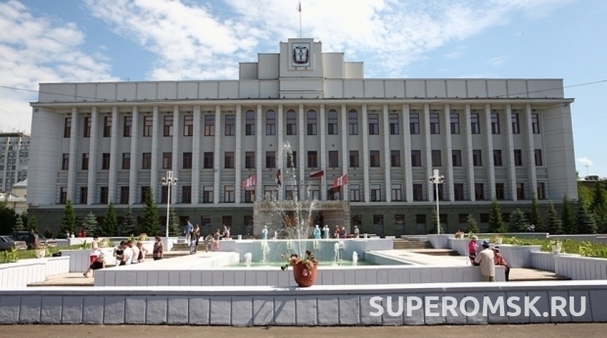 Хоценко предложил новую работу экс-главе омского Минспорта Крикорьянцу