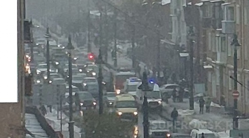 Число пострадавших в ДТП на Ленина в Омске возросло до двух Число пострадавших в ДТП на Ленина в Омске возросло до двух