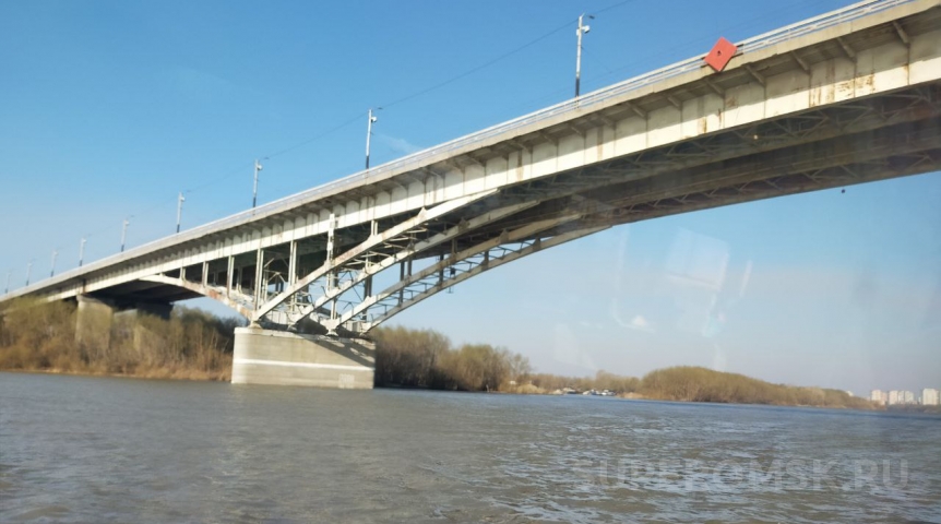 Мост у омского Телецентра перекроют на капремонт в 2024 году Мост у омского Телецентра перекроют на капремонт в 2024 году