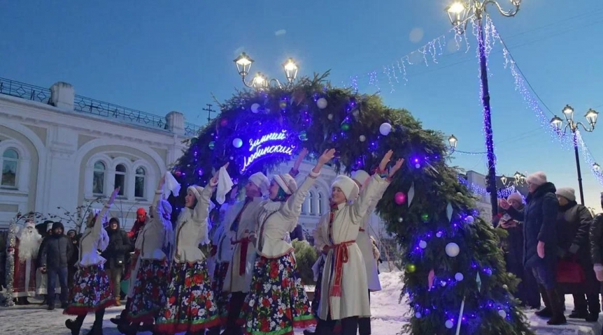 Власть Хоценко поддержал открытие «Зимнего Любинского» в Омске