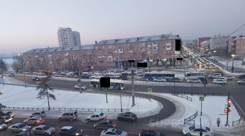 Автоновости Омск вечером 19 января встал в жутких пробках