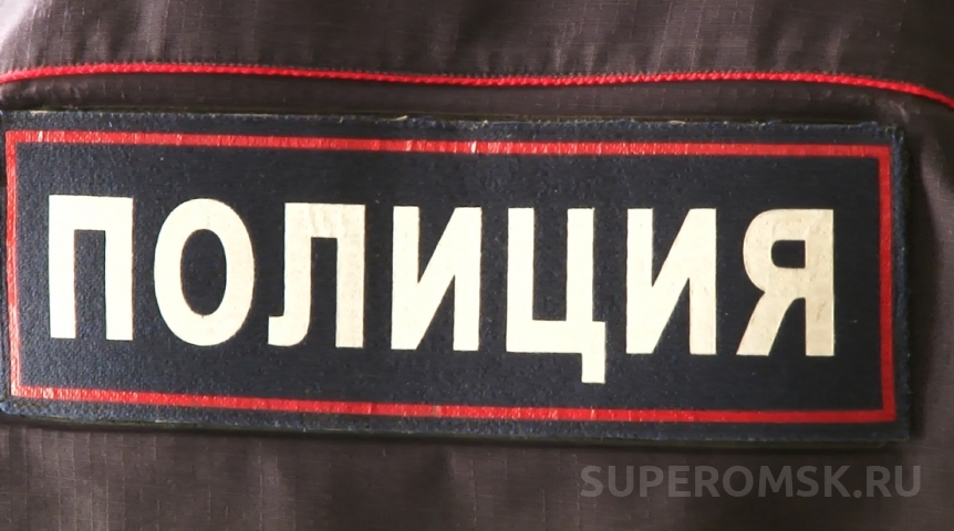 Криминальные новости Омич в качестве аргумента в ссоре избил товарища до полусмерти