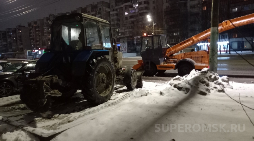 Названы улицы Омска, где 21 февраля пройдут работы по уборке снега
