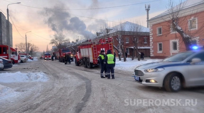 В Омске приговорили к сносу два «травмированных» дома В Омске приговорили к сносу два «травмированных» дома