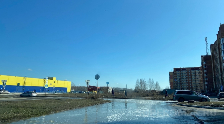 Происшествия в Омске Порыв на омской Московке оказался канализационным