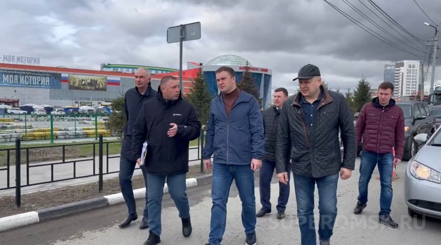 Губернатор Виталий Хоценко сделал заявление по омским дорогам Губернатор Виталий Хоценко сделал заявление по омским дорогам