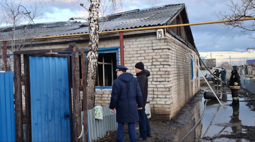 В сгоревшем доме нашли тела трех омичей