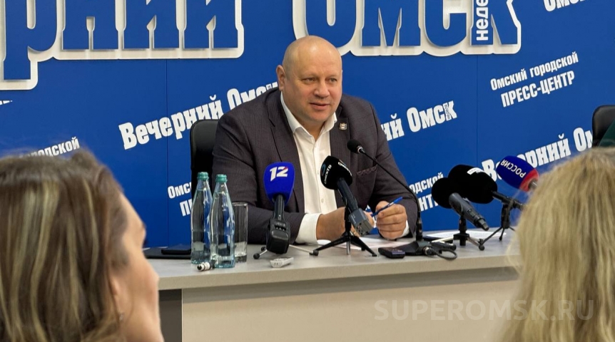 Мэр Омска Сергей Шелест высказался о стоимости проезда и транспортной реформе Мэр Омска Сергей Шелест высказался о стоимости проезда и транспортной реформе