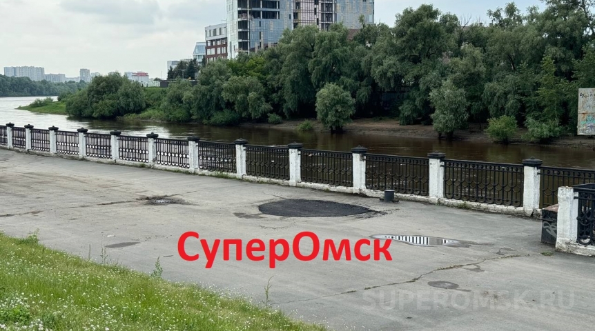 Обветшавшие причалы и набережную Иртыша и Оми теперь можно привести в порядок Обветшавшие причалы и набережную Иртыша и Оми теперь можно привести в порядок