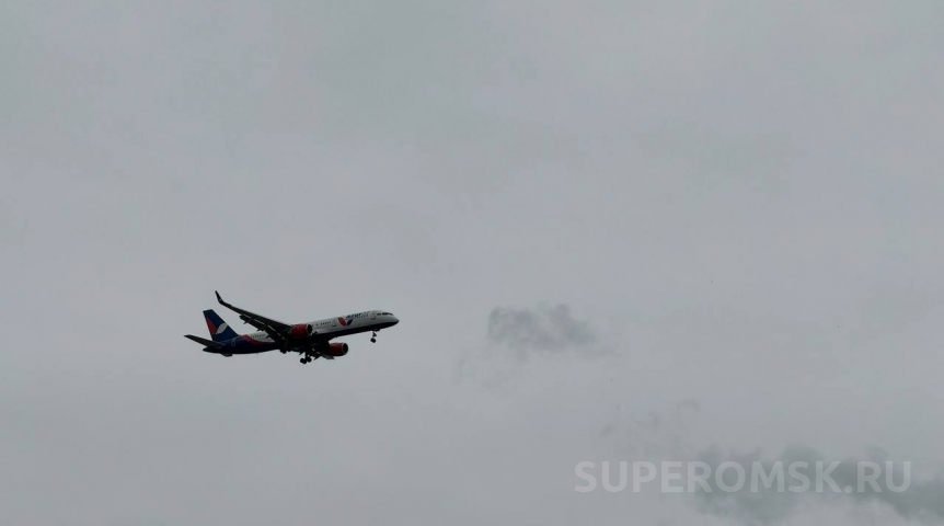 Стала известна причина неожиданной посадки в Омске самолета из Антальи