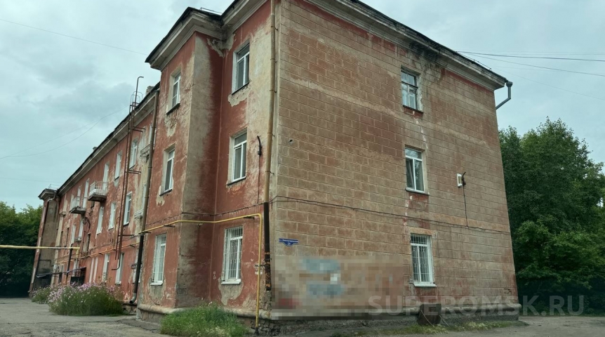 Происшествия в Омске Омский дом с обвалившимся этажом не спешит расселяться
