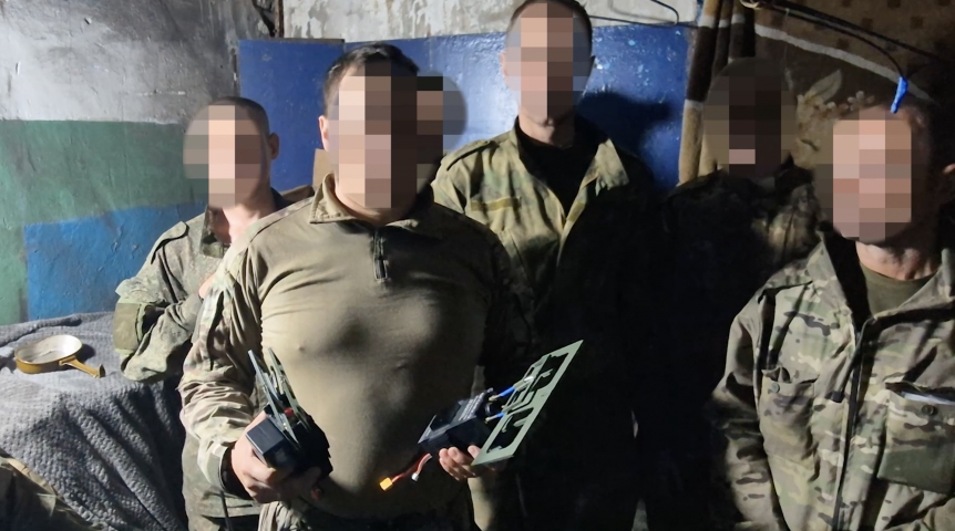 «Нашему брату»: бойцы СВО обратились к омскому депутату Павлову «Нашему брату»: бойцы СВО обратились к омскому депутату Павлову