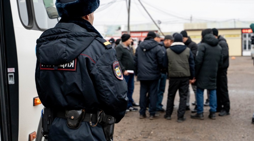 Общество В Омске прошла облава на уклонистов от воинского учета