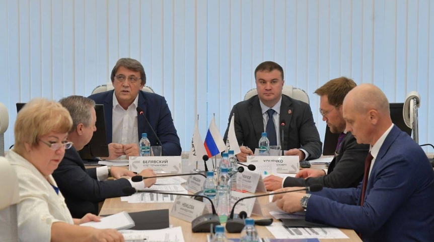 Новости образования Губернатор Виталий Хоценко избран председателем наблюдательного совета ОмГТУ