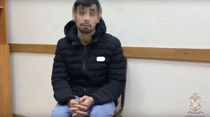 Появилось видео извинений омича за курение в автобусе