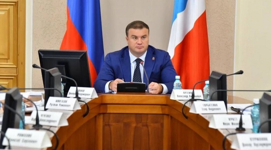 Власть Виталий Хоценко поставил задачу навести порядок в Омске после ремонта теплосетей