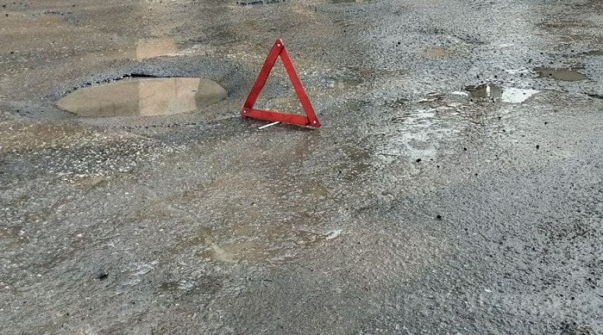 В Омске произошло жуткое ДТП с погибшим В Омске произошло жуткое ДТП с погибшим