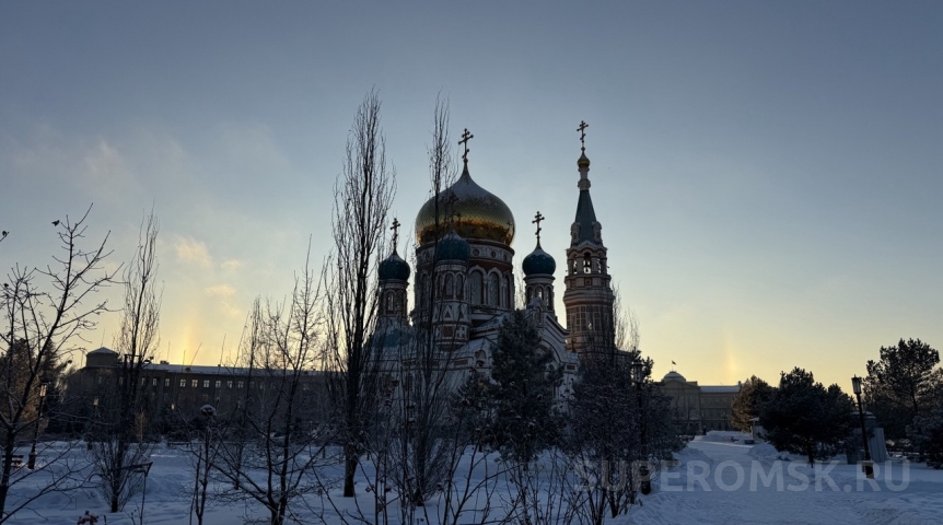 В небе над Омском заметили невероятное явление В небе над Омском заметили невероятное явление