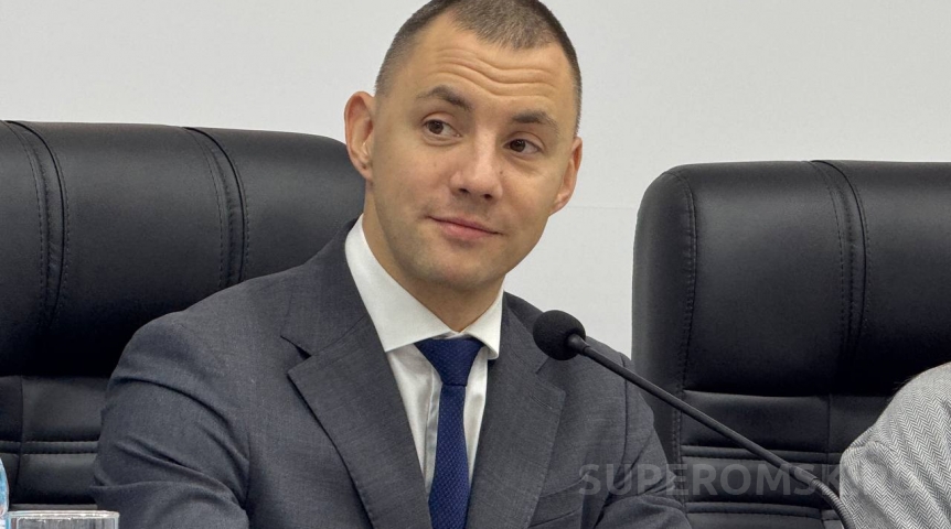 Новости спорта Показаны медали для участников Рождественского полумарафона – 2025 в Омске