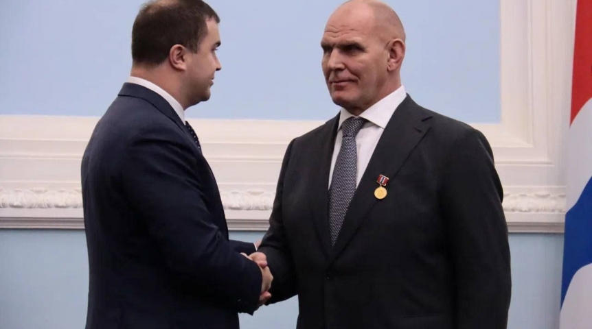 Хоценко и Карелин подвели итоги международных соревнований «Сила традиций» в Омске Хоценко и Карелин подвели итоги международных соревнований «Сила традиций» в Омске