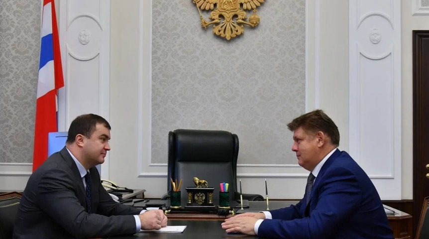 Власть Озвучены темы встречи губернатора Омской области Хоценко и полпреда по СФО Серышева