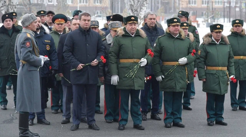 Власть Путин наградил Омский автобронетанковый инженерный институт орденом Жукова