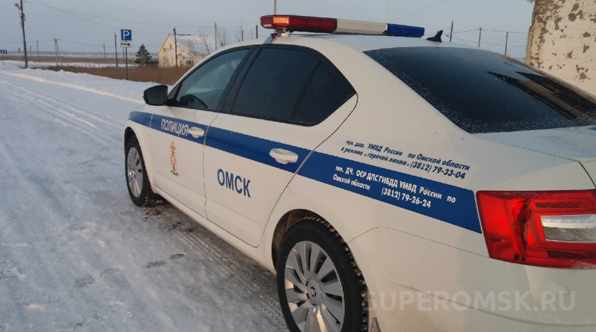 На выезде из Омской области усилили контроль за автомобилями с иностранными номерами