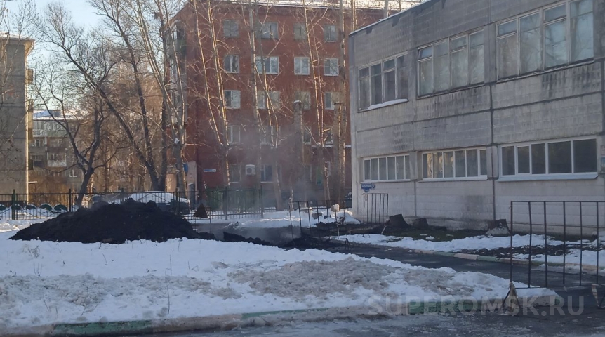 Общество Дети вернулись на учебу в залитую кипятком школу в омском Заозерном