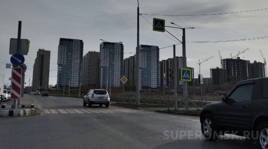 Автоновости На пробочном из-за ремонта моста Левом берегу меняют режим светофоров