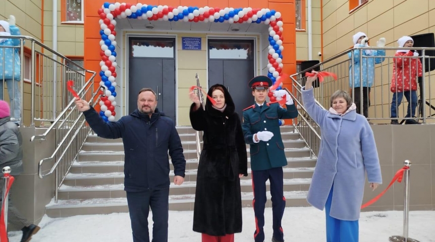 Общество В Омском районе открылась вторая отремонтированная школа за неделю