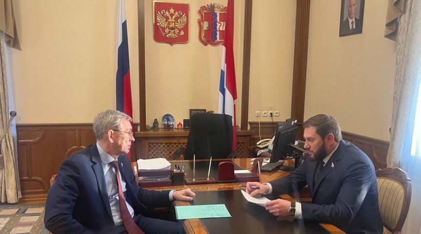 Власть Спикер областного парламента Артемов встретился с омским сенатором Евстифеевым