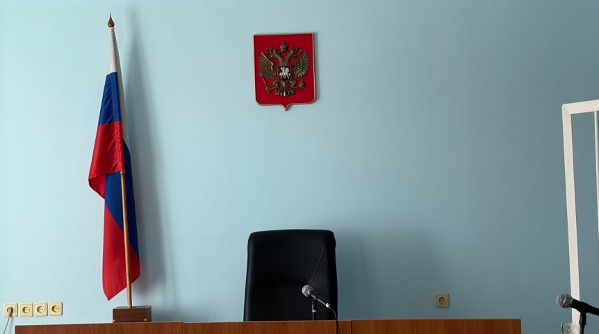 В Омске бывшего дачного председателя обвиняют в крупном присвоении денег В Омске бывшего дачного председателя обвиняют в крупном присвоении денег