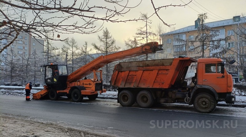 Общество В Омске анонсировали использование реагентов для борьбы с гололедом