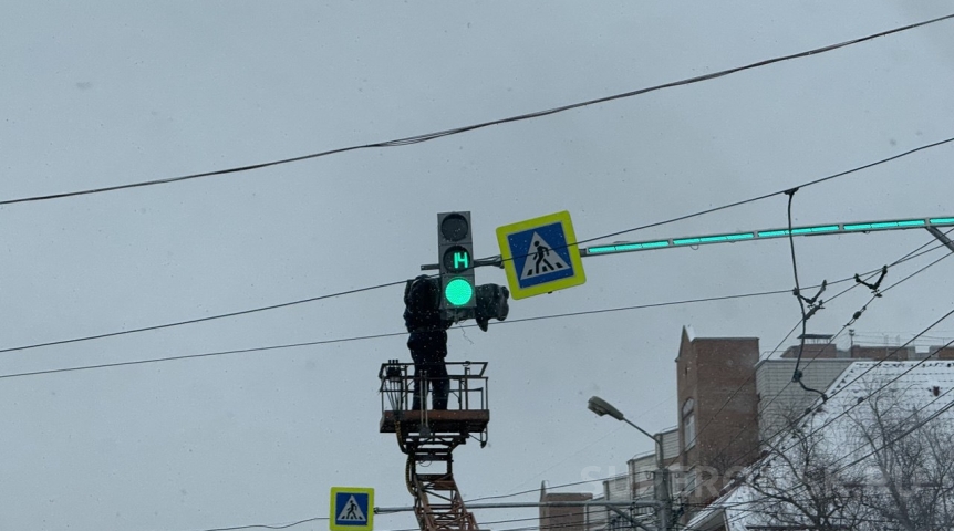 Общество Стало известно, когда на популярном перекрестке Омска введут новую схему движения