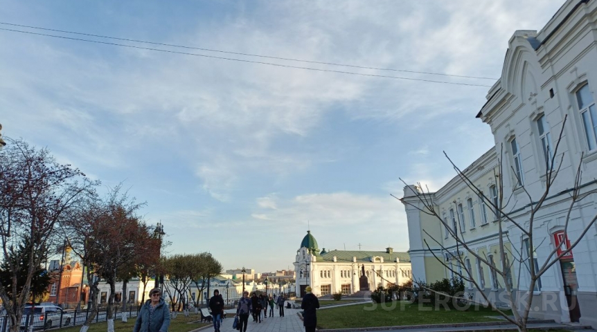 Губернатор Хоценко в Москве обсудил передачу Омской области причала и исторического здания на Ленина