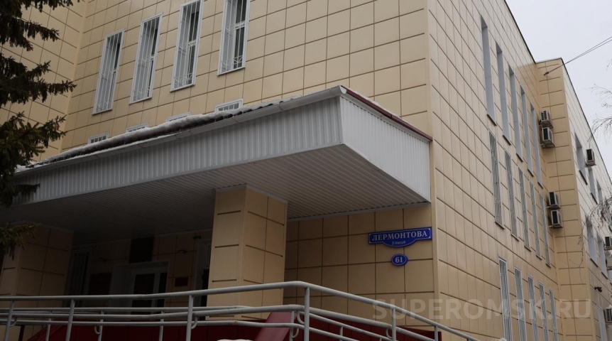 Омскому суду подыскивают новое руководство