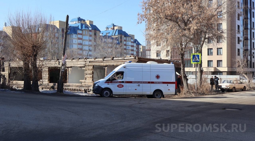 Происшествия в Омске Появились кадры с места гибели омича под завалами заброшки