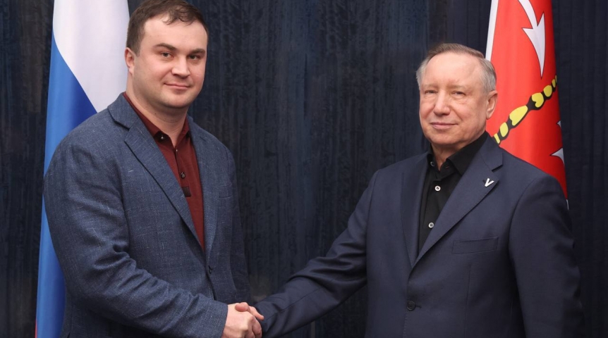 Власть Омский губернатор Хоценко и питерский Беглов договорились о приезде молодежи