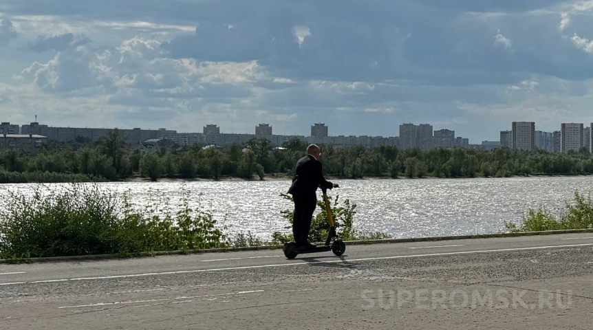 Новости индустрий: судьба 1 200 «квадратов» в центре Омска после ВТБ и неудачный старт сезона самокатов
