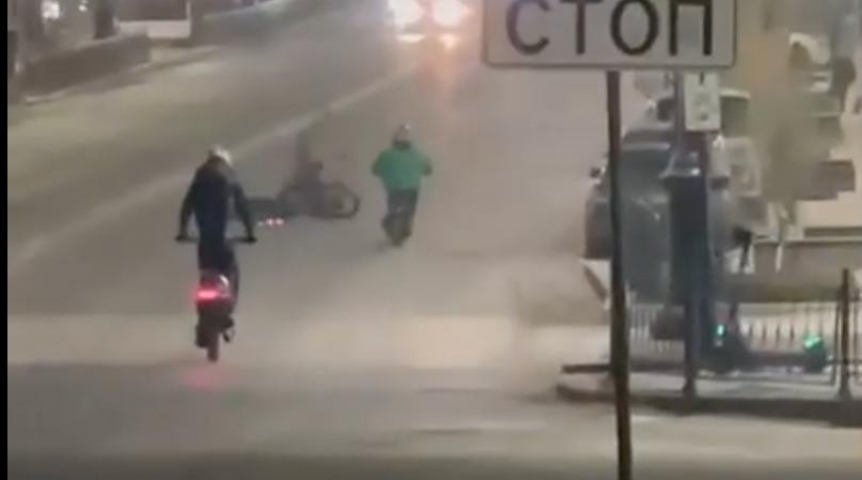Омич заснял падение трюкача на Ленина Омич заснял падение трюкача на Ленина