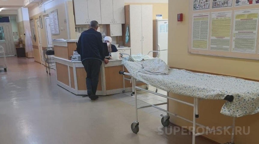 Ушедшему на СВО омскому главврачу нашли замену
