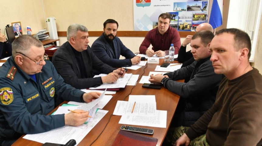 Омский губернатор Хоценко поставил ответственным допзадачи против паводка и пожаров Омский губернатор Хоценко поставил ответственным допзадачи против паводка и пожаров