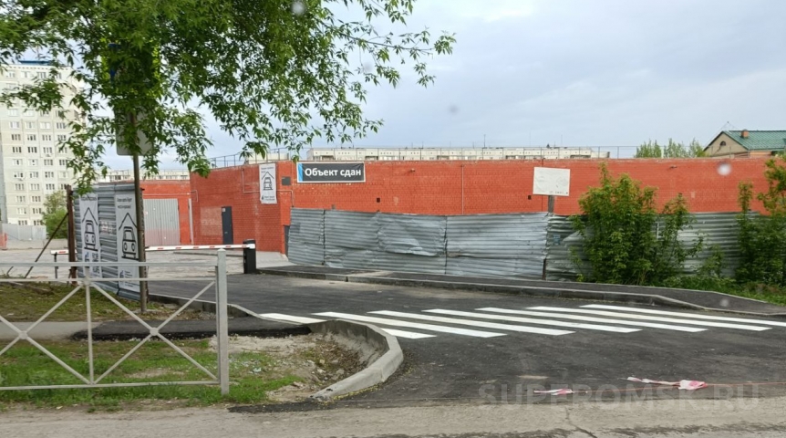 Автоновости На Левобережье Омска возводят многоэтажную стоянку и крупный гараж
