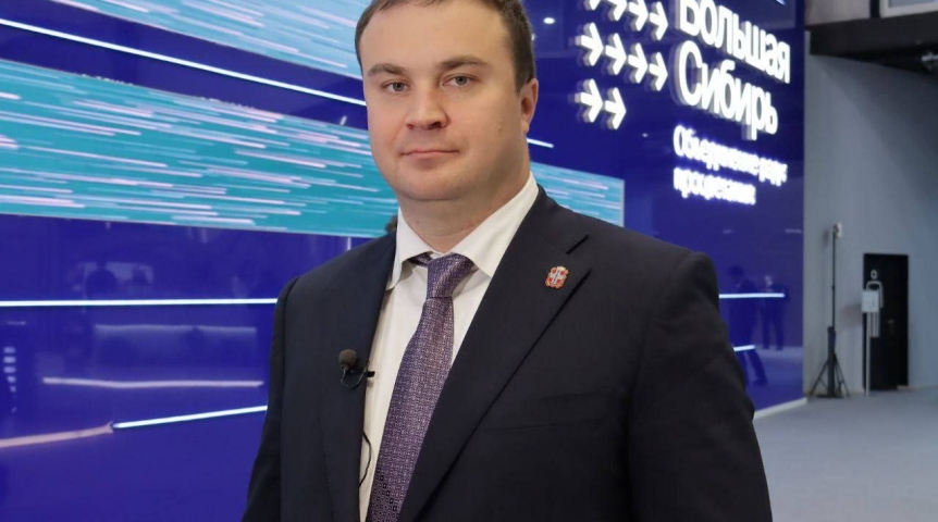 Омский губернатор Хоценко подвел предварительные итоги ПМЭФ Омский губернатор Хоценко подвел предварительные итоги ПМЭФ