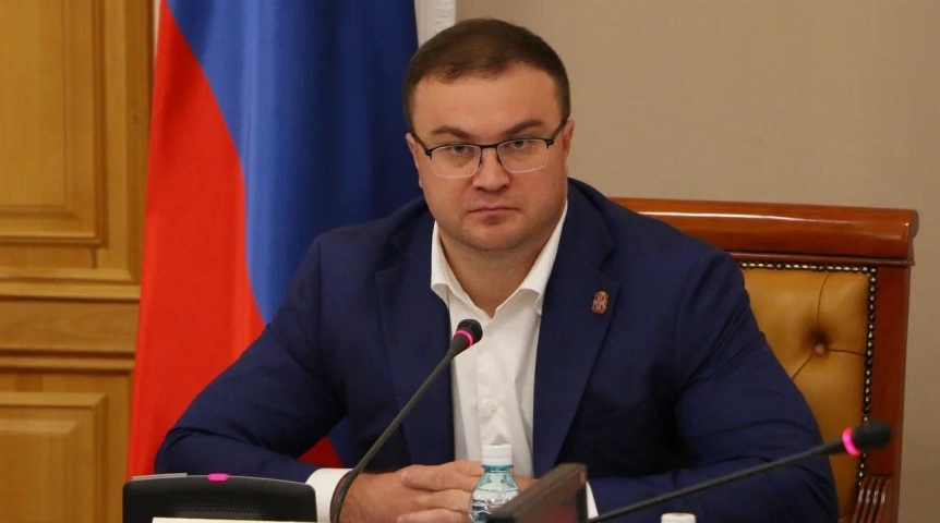 Омский губернатор Хоценко провел заседание рабочей группы по обновлению набережной Иртыша Омский губернатор Хоценко провел заседание рабочей группы по обновлению набережной Иртыша