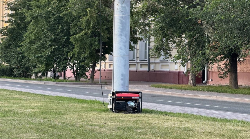 Общество В Омске вышку сотовой связи запитали от электрогенератора