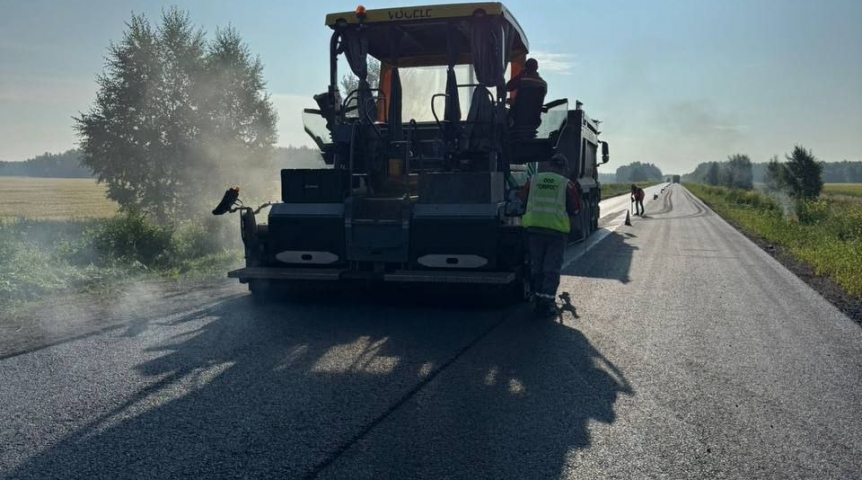 Власть Омский губернатор Хоценко сообщил о ремонте дороги к трем районам